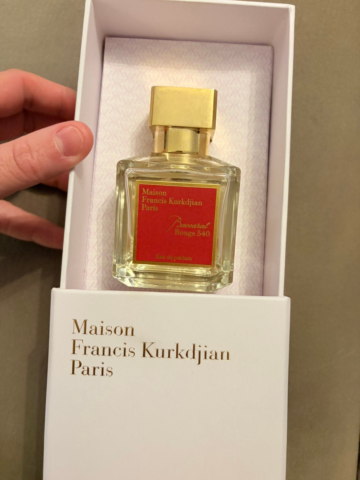 Maison Francis Kurkdjian Paris, Envoi, Comme neuf