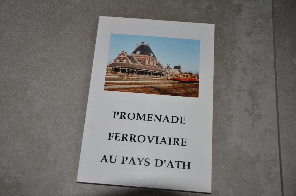 Spoorwegwandeling in het Pays d'Ath, NMBS/268 pagina's /1992, Ophalen of Verzenden, Gebruikt