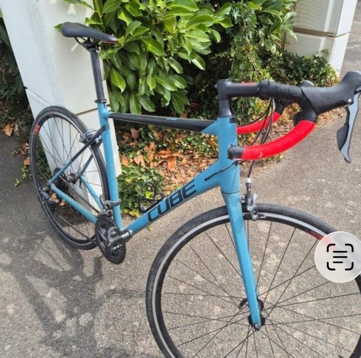 Vélo De course Cube, Autres marques, Frein sur jante, Moins de 10 vitesses, Aluminium