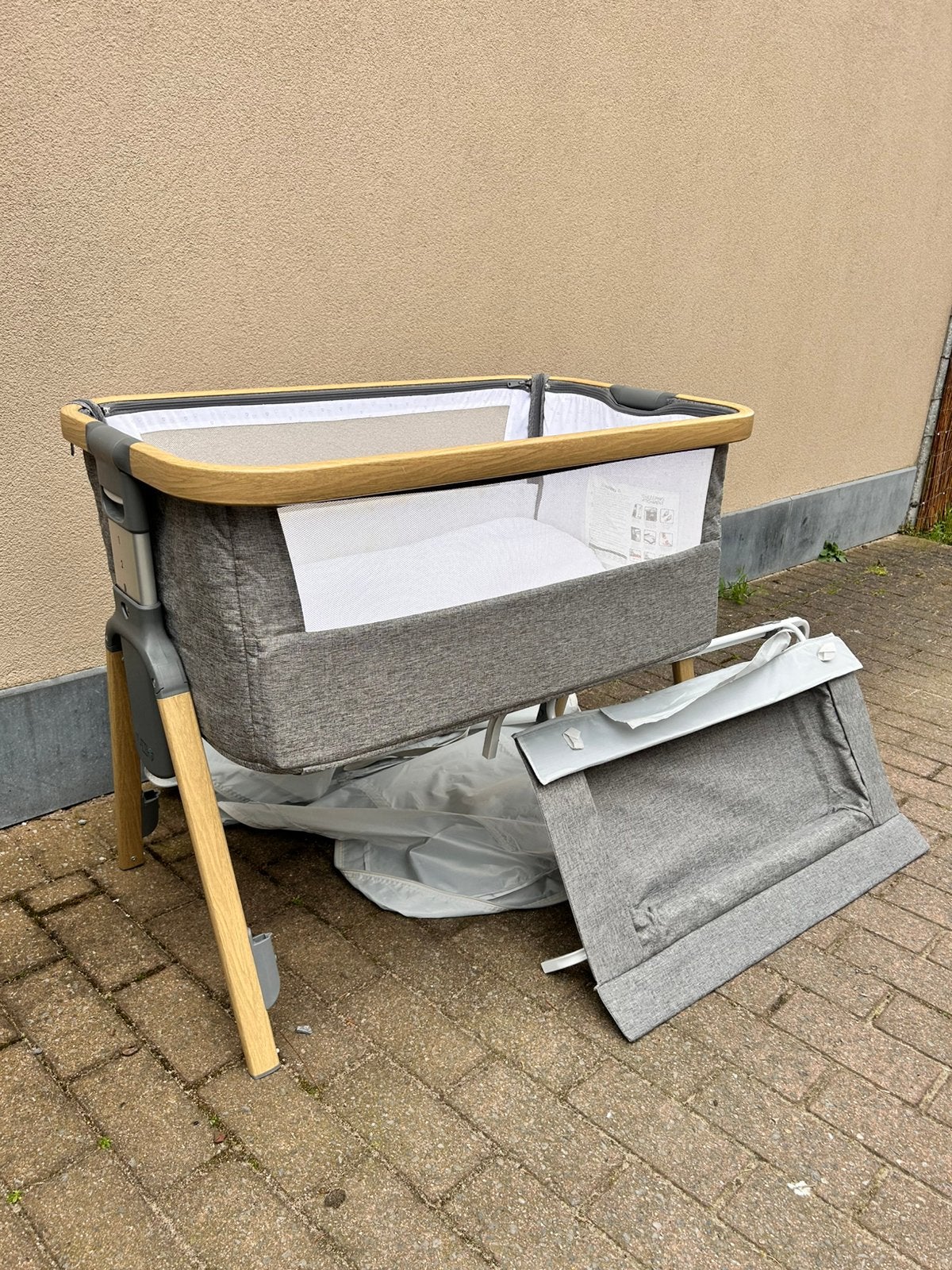 Co-sleeper Tutti Bambini Cozee, Ophalen, Zo goed als nieuw
