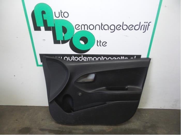 Revêtement portière 4portes avant droite d'un Kia Picanto, Kia, -, 3 mois de garantie, Utilisé