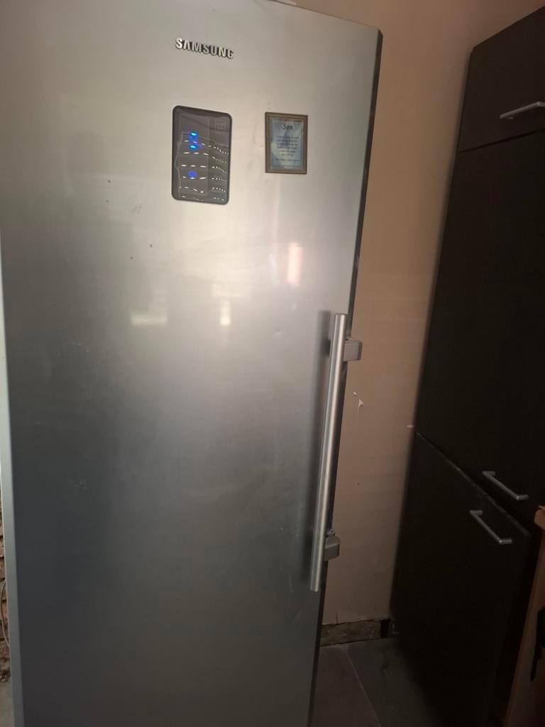 Frigo, Elektronische apparatuur, Ophalen of Verzenden