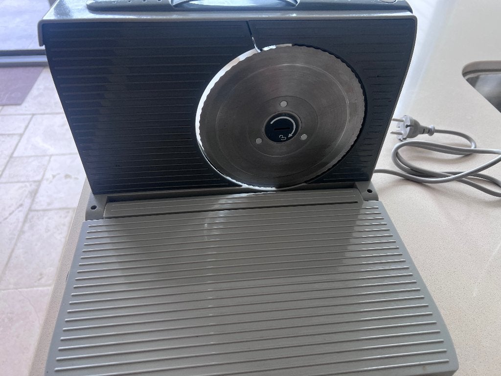 Snijmachine brood Fritel, Huis en Inrichting, Ophalen, Gebruikt, Snijmachine, Grijs