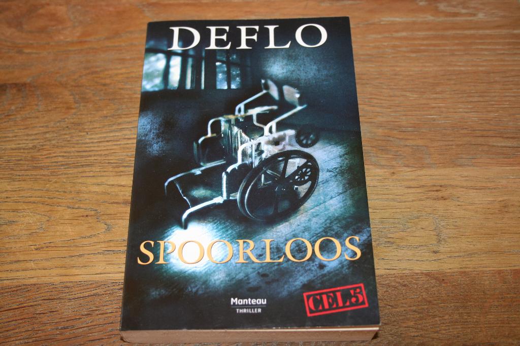boek van Deflo, Ophalen of Verzenden, Zo goed als nieuw, Deflo