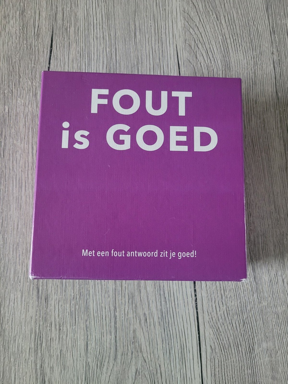 Gezelschapspel Fout is goed, Ophalen