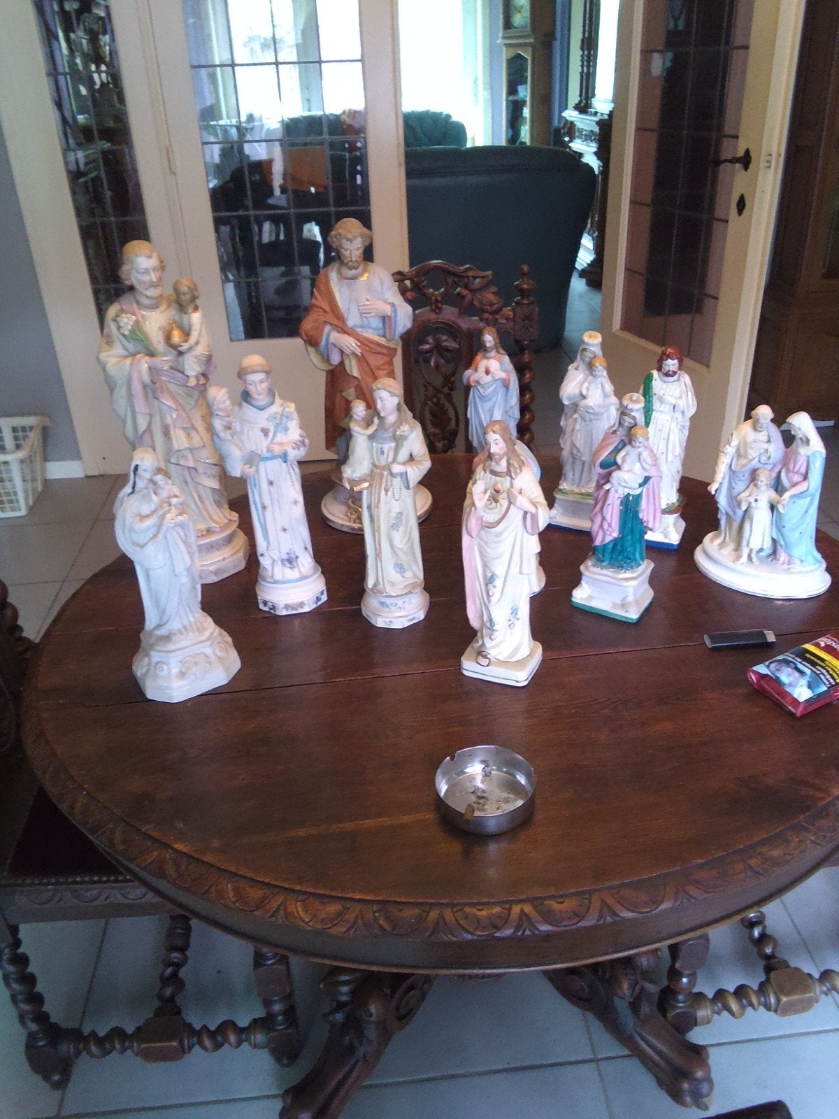 vend lots de 12 pièces des Saintes et des saints 500 euros, Antiquités & Art, Antiquités | Objets religieux, Enlèvement ou Envoi
