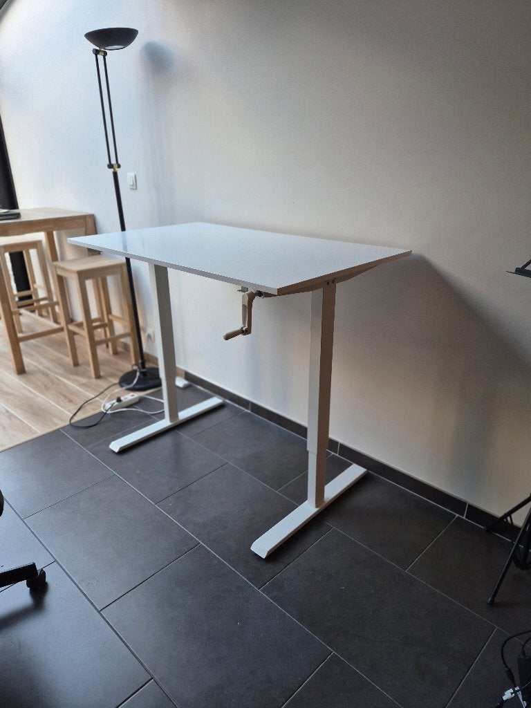 Bureau blanc à hauteur réglable, Maison & Meubles, Autres marques, 120 cm, Bureau assis-debout, Comme neuf