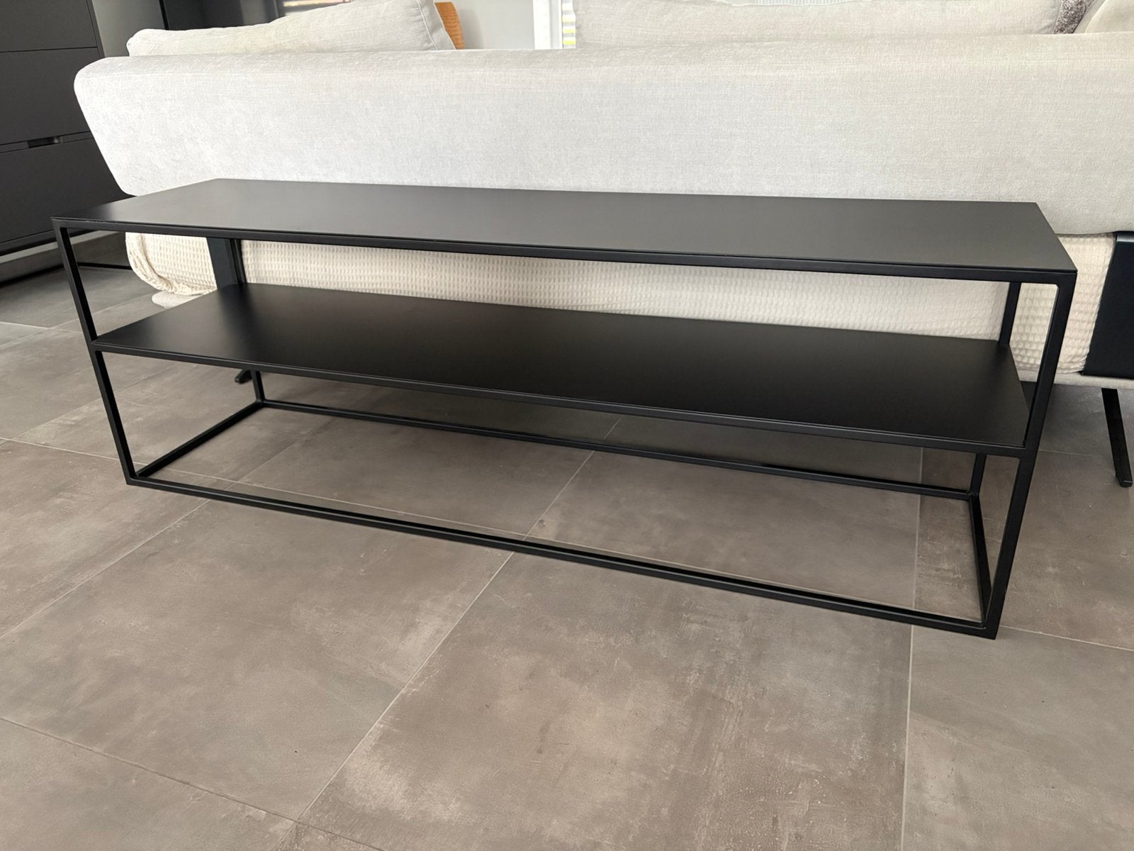 William Winston TV-meubel KUBUS - metaal B150 x D40 x H50 cm, Huis en Inrichting, Ophalen, 150 tot 200 cm, Zo goed als nieuw, Minder dan 100 cm