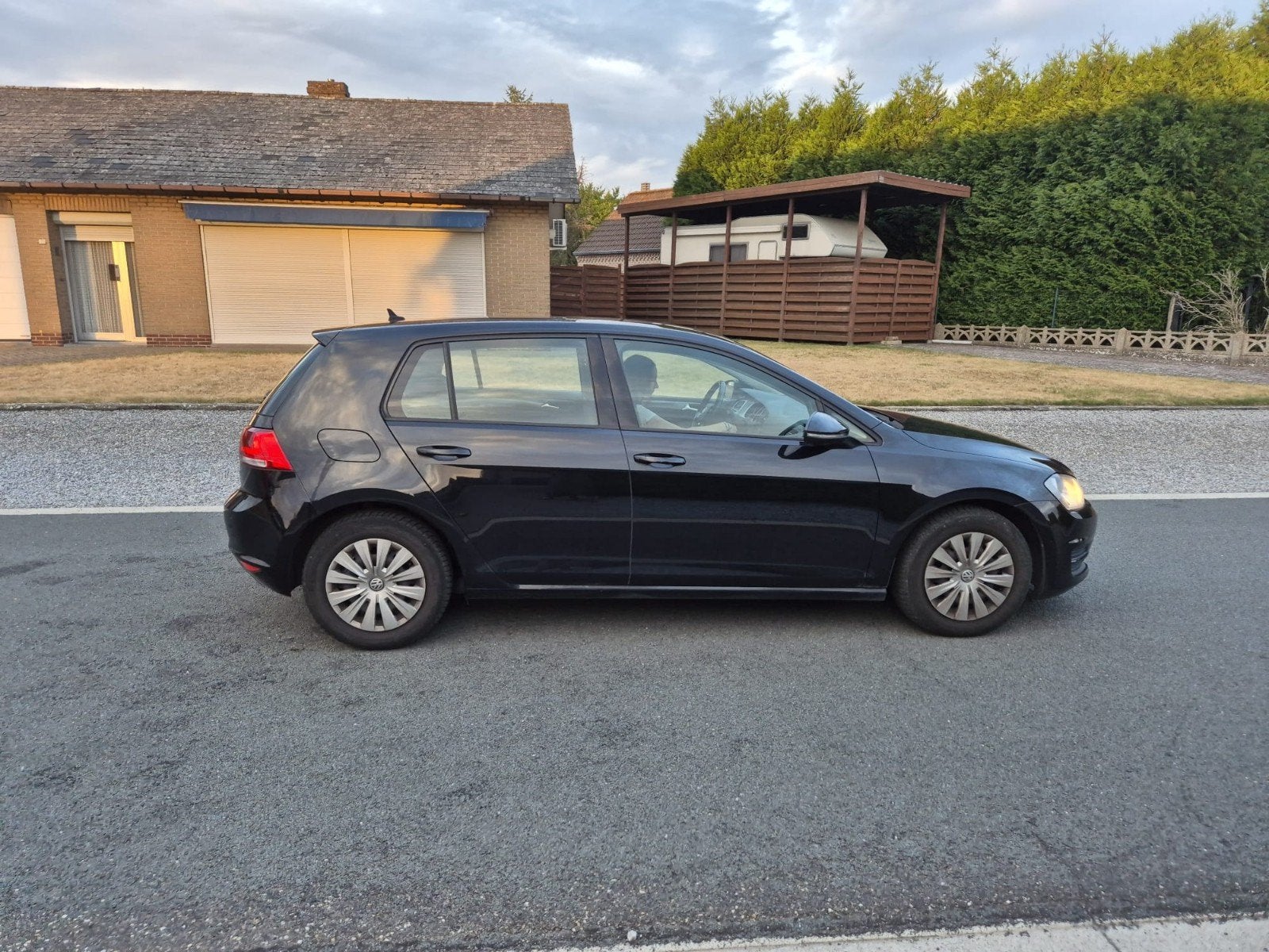 VW golf 1600 tdi bluemotion, Euro 5, Blauw, 5 deurs, Te koop