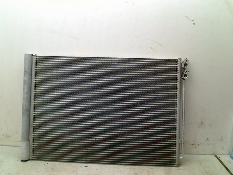 CONDENSEUR CLIMATISATION BMW 5 serie (F10) (8FC351309141), Utilisé, BMW, Petuelring 130
80809  München, DE, Bayerische Motoren Werke AG