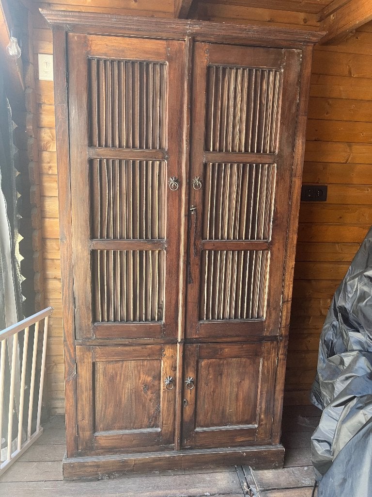 Koloniale kast en bank, Ophalen, Gebruikt