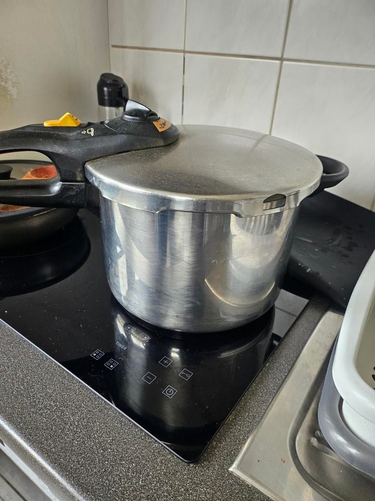 Pressure cooker, Ophalen