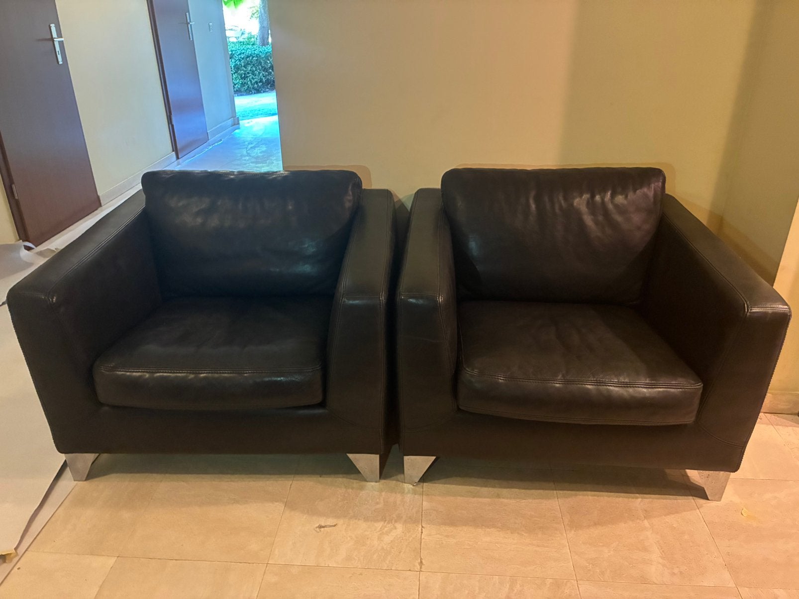 Paire de fauteuils Malchake noirs, 75 à 100 cm, Enlèvement, Utilisé, 75 à 100 cm