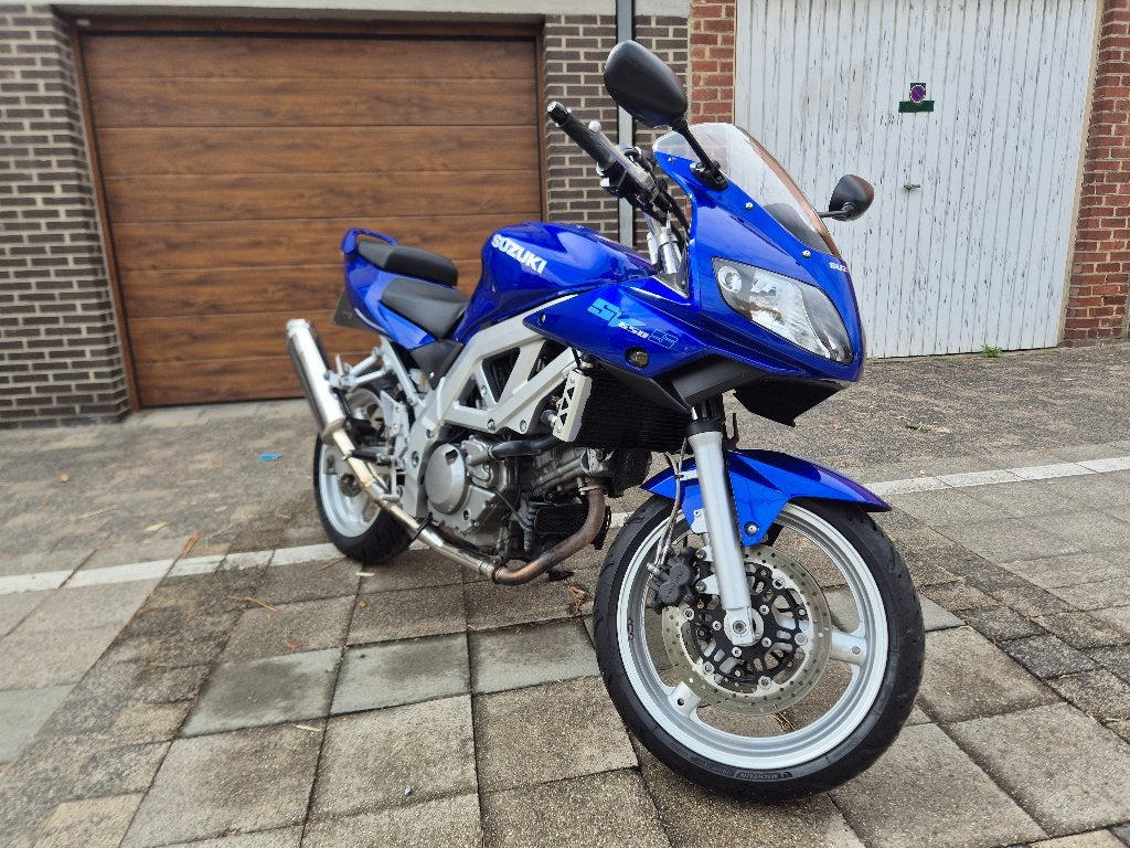 Suzuki SV 650 S 2004 Très bon état, Motos, Motos | Suzuki, Particulier, Naked bike, plus de 35 kW, 2 cylindres, Permis Moto A