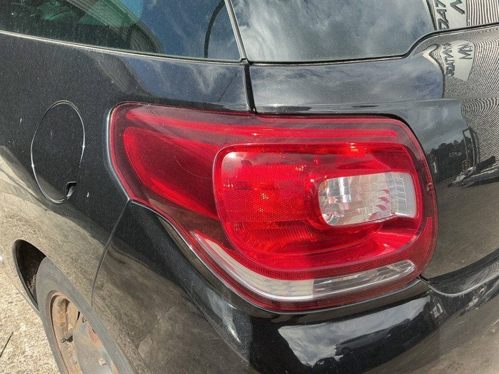 FEU ARRIÈRE GAUCHE Citroën DS3 (SA) (|9676973880|), Citroën, Kontakt-citroen@citroen.com, Utilisé, Citroën Deutschland GmbH