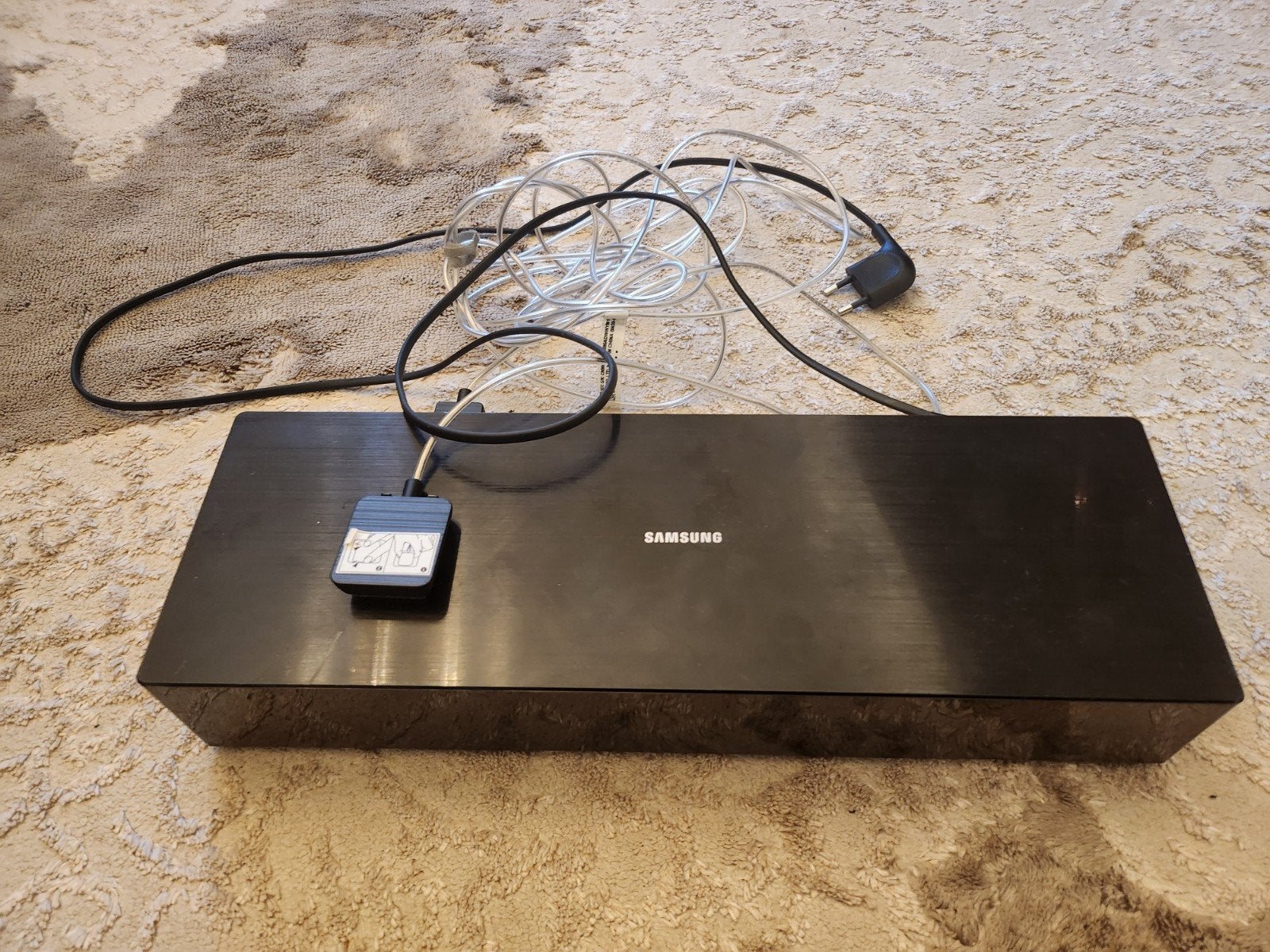 Samsung One Connect, Ophalen, Zo goed als nieuw