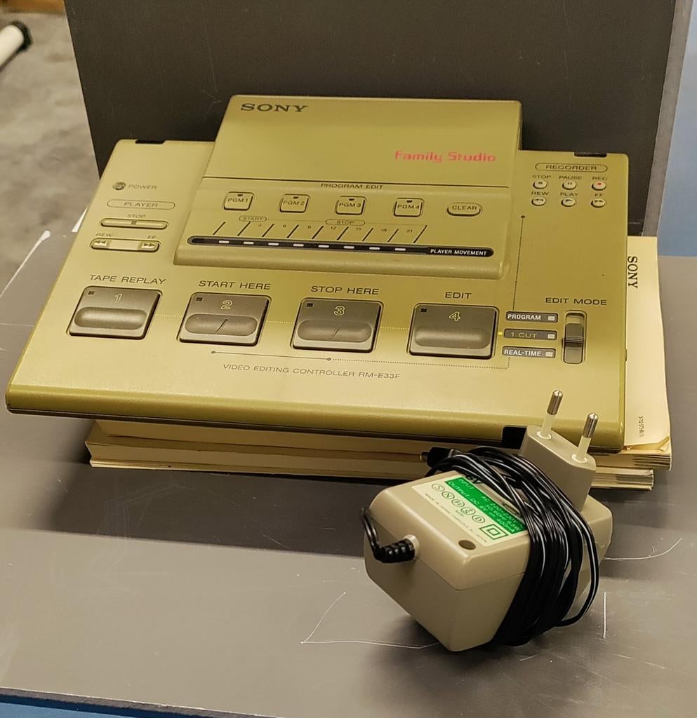 Contrôleur de montage vidéo Sony RM-E33F, Enlèvement ou Envoi