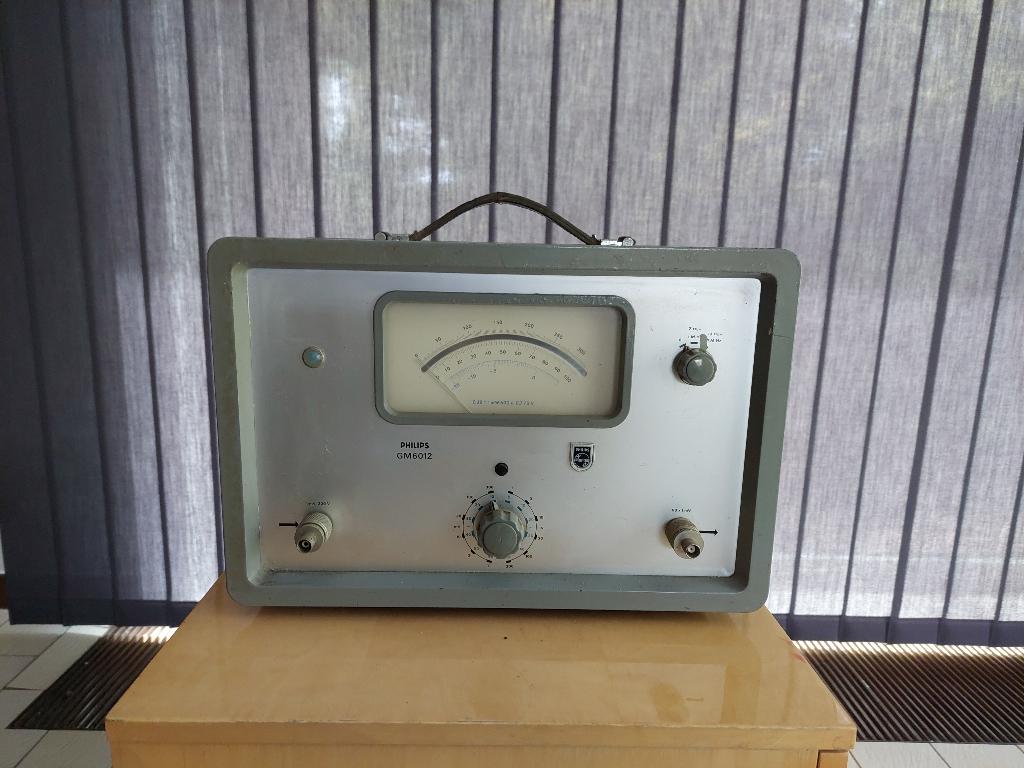Buisvoltmeter, Ophalen