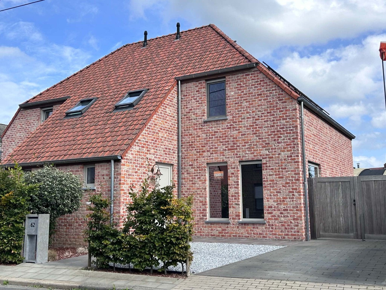 mooie instapklare woning te Avelgem(klein beschrijjf ), Immo, Twee onder één kap, Provincie West-Vlaanderen, 200 tot 500 m²