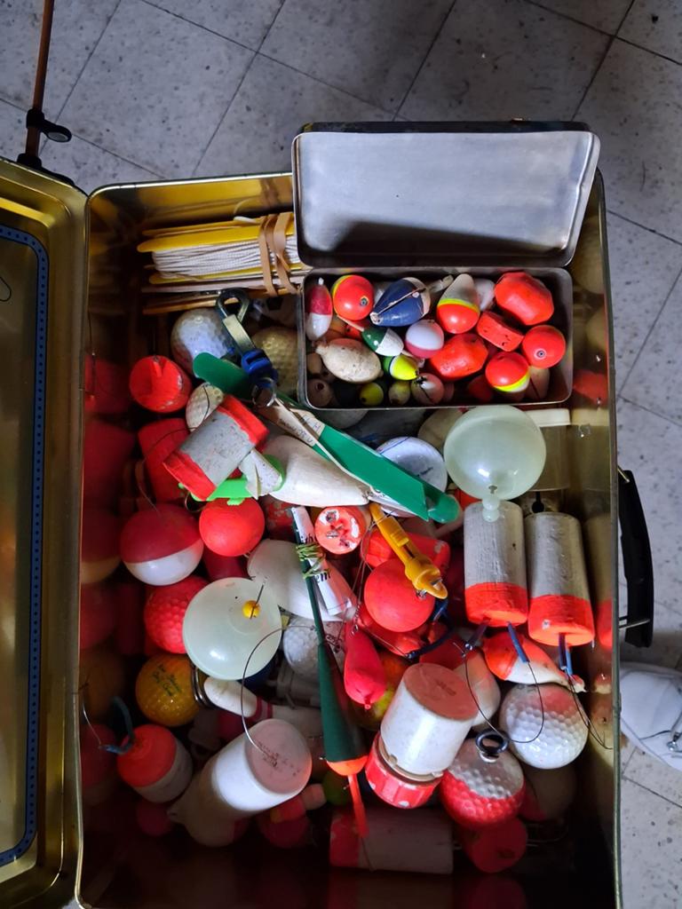 Visgerief allerlei, Ophalen