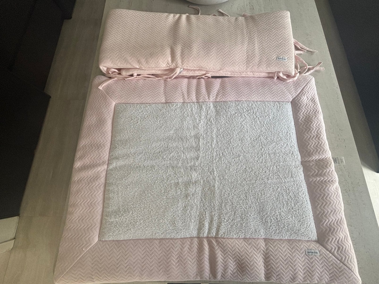 Poetree kids boxomrander + boxkleed roze/wit als nieuw, Kinderen en Baby's, Ophalen, Zo goed als nieuw, Rechthoekig, Boxkleed