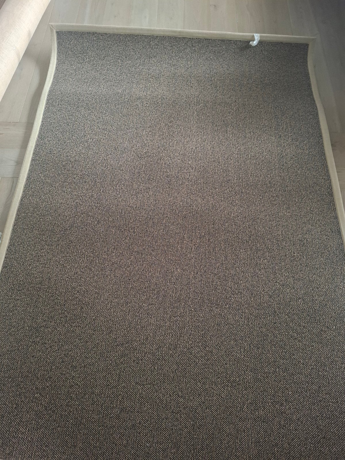 Nouveau tapis indien noué à la main, Enlèvement