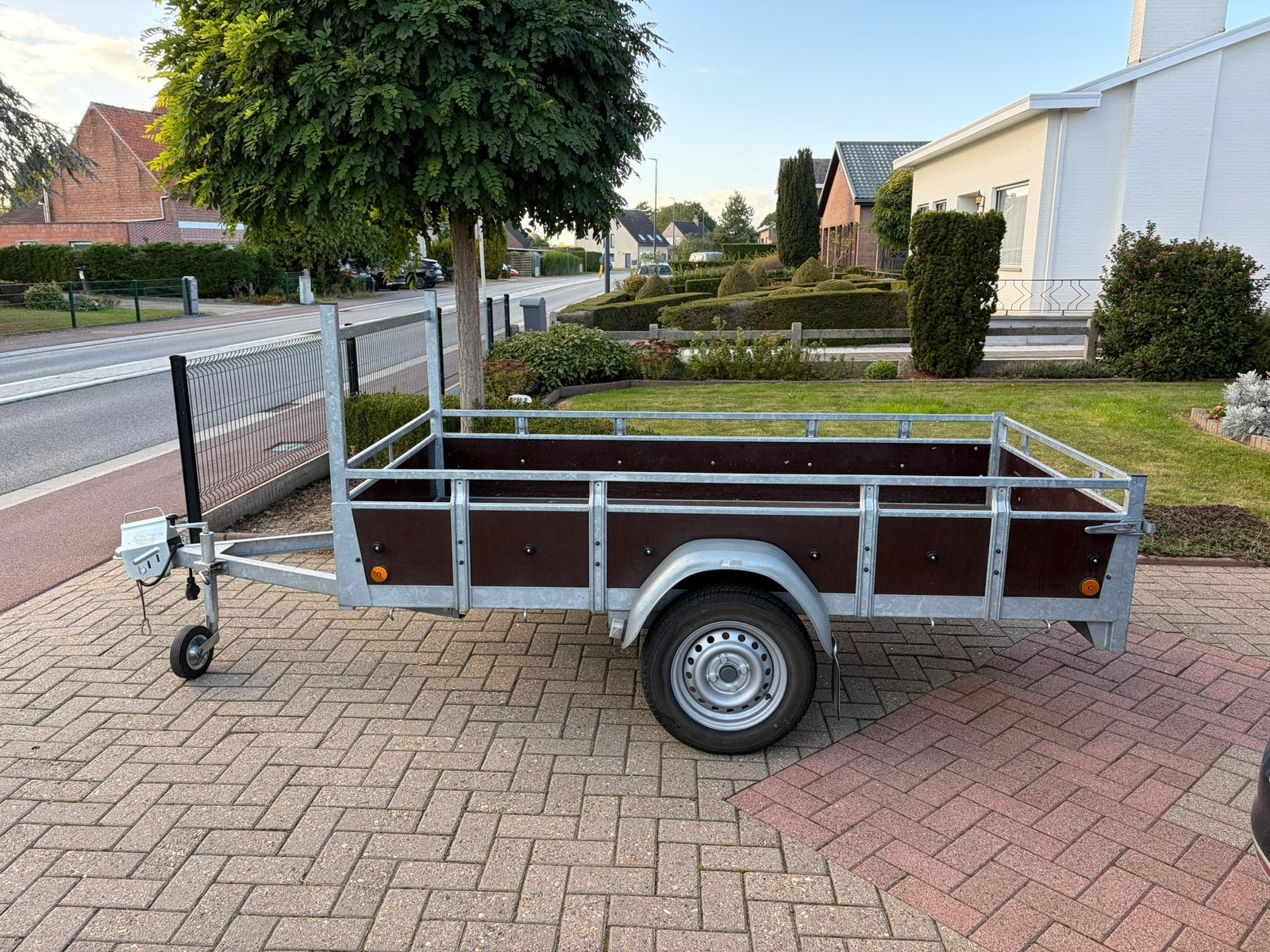 Aanhangwagen enkelas 750 kg., Ophalen, Gebruikt