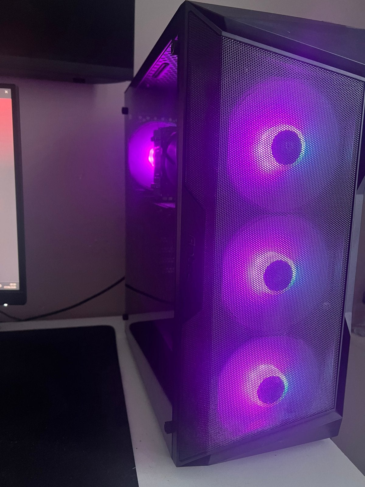 Gaming PC Ryzen 7 5700X3D | RTX 4060 | 32GB RAM | 1TB SSD, Computers en Software, Desktop Pc's, Ophalen, Zo goed als nieuw, Gaming