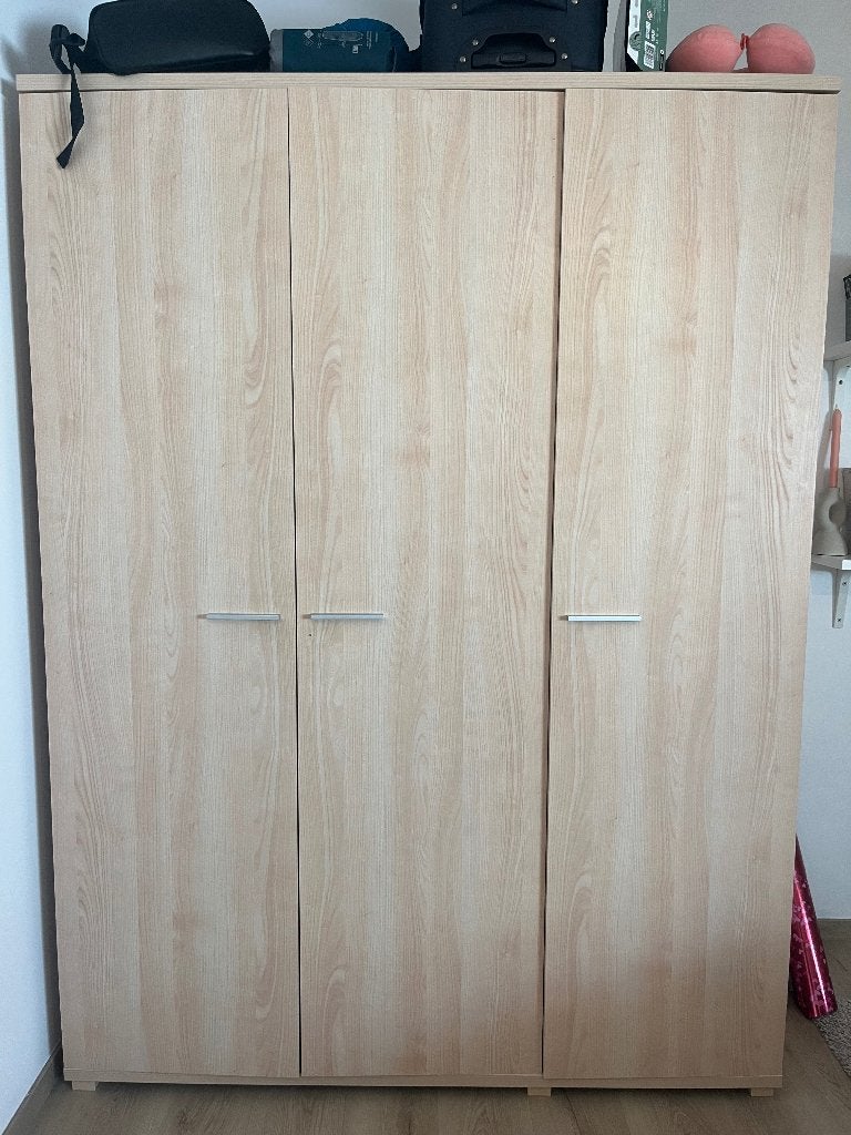 Kleerkast, Huis en Inrichting, Kasten | Kleerkasten, 100 tot 150 cm, Hout, Zo goed als nieuw, 150 tot 200 cm