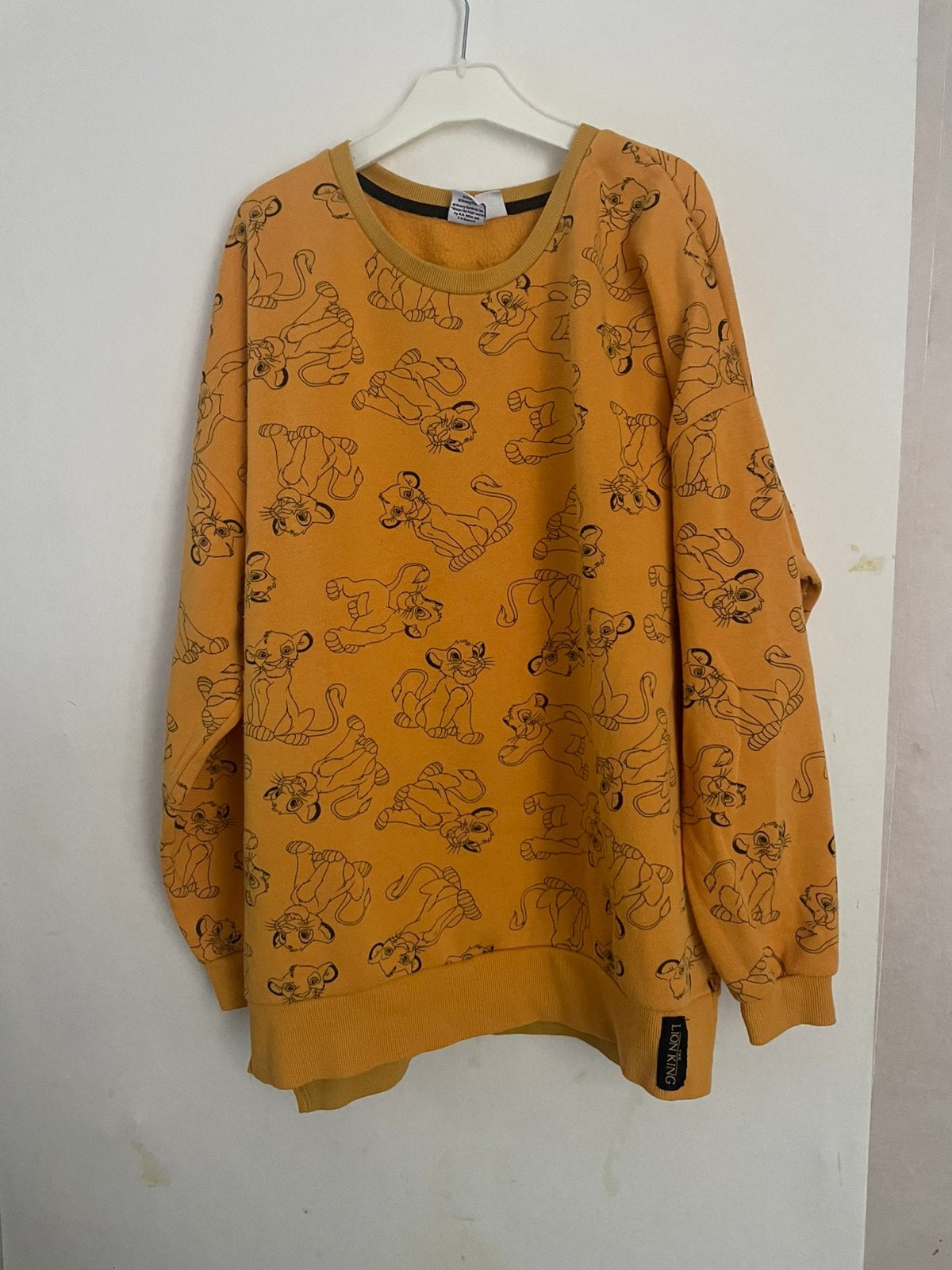 Pull pour femme, Enlèvement, Porté