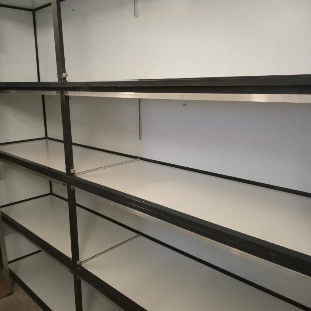 alu kweekkooien wand bestaande uit 4 kooien, Dieren en Toebehoren, Vogels | Hokken en Kooien, Zo goed als nieuw, Broedkooi of Kweekkooi