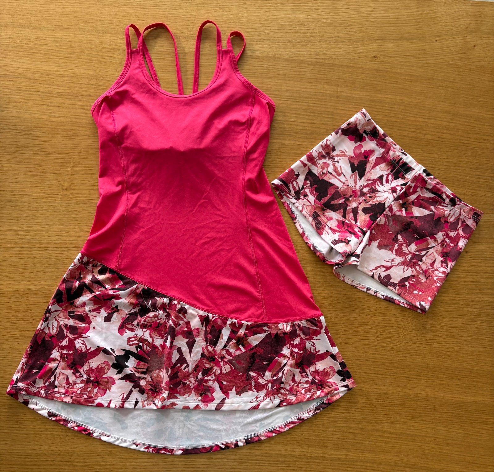 Robe + Short de tennis HEAD - Taille S - 17€, Enlèvement ou Envoi, Rose, Taille 36 (S), Sport de raquette