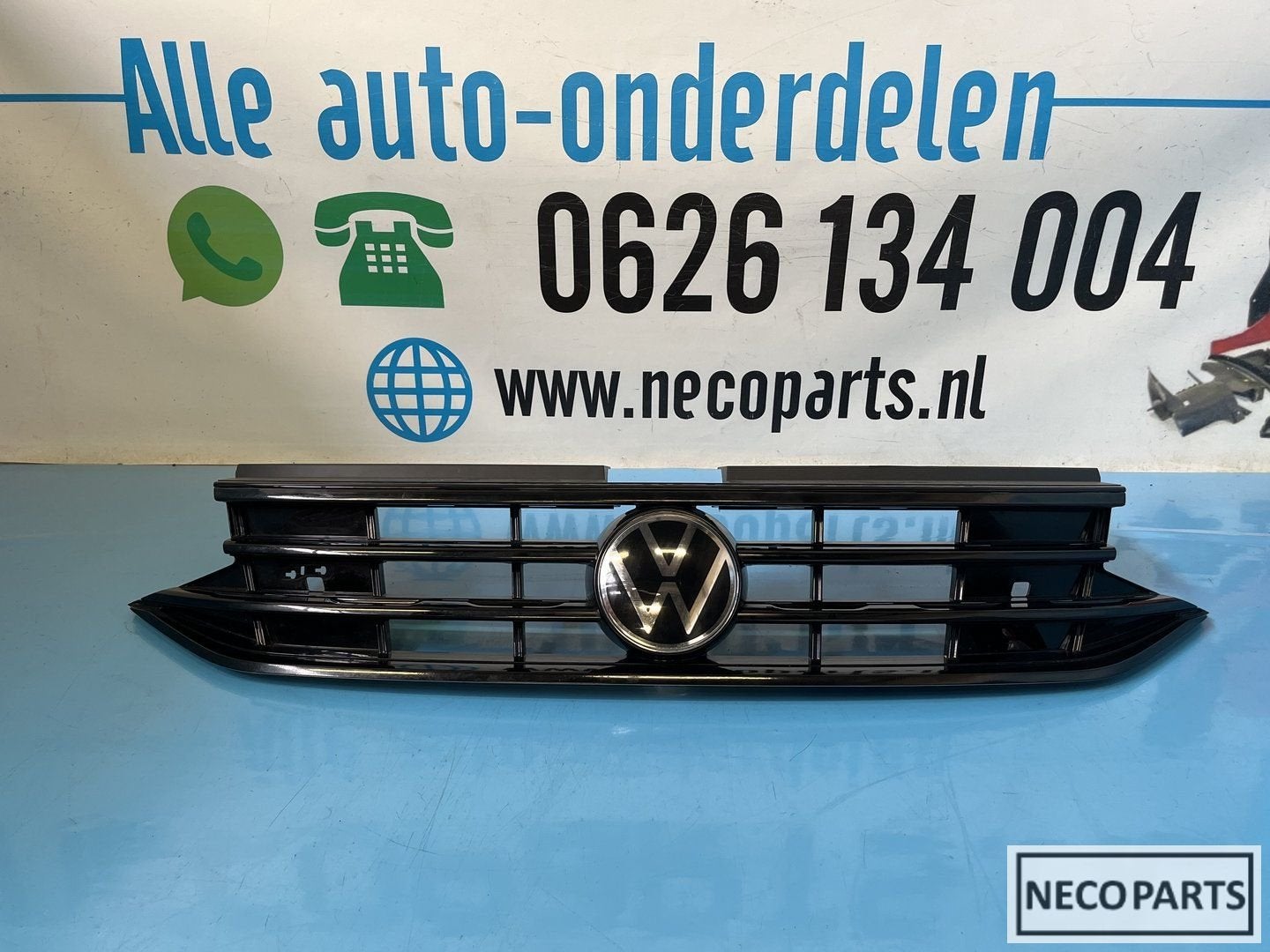 VOLKSWAGEN TIGUAN R-LINE 5NA GRILL GRILLE RADAR ORIGINEEL, Gebruikt, -, Volkswagen, -