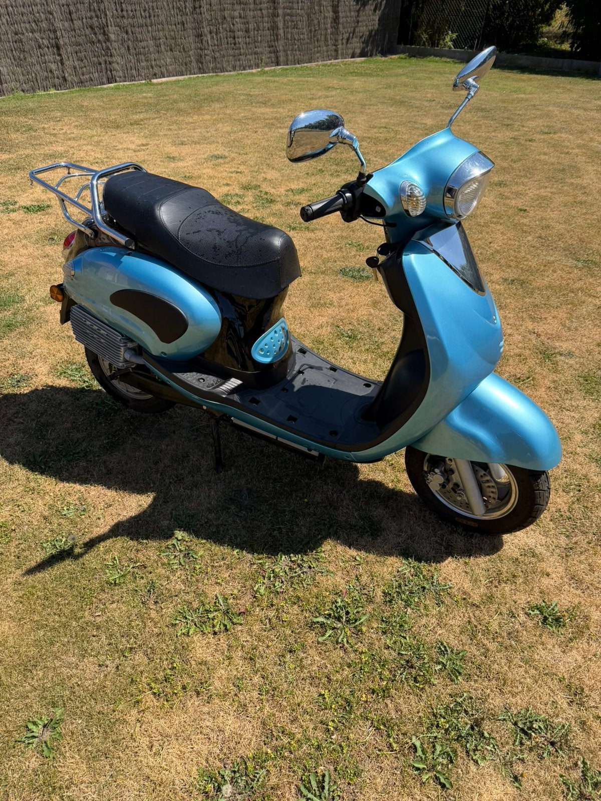 Scooter électrique 10 km au compteur, Vélos & Vélomoteurs, Scooters | Marques Autre, Enlèvement, Comme neuf, Électrique