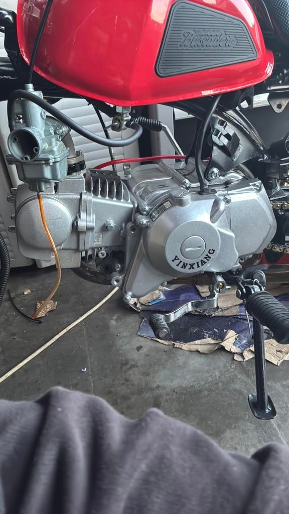 Dax blok 125cc tekoop, Vélos & Vélomoteurs, Cyclomoteurs | Honda, Enlèvement, Comme neuf