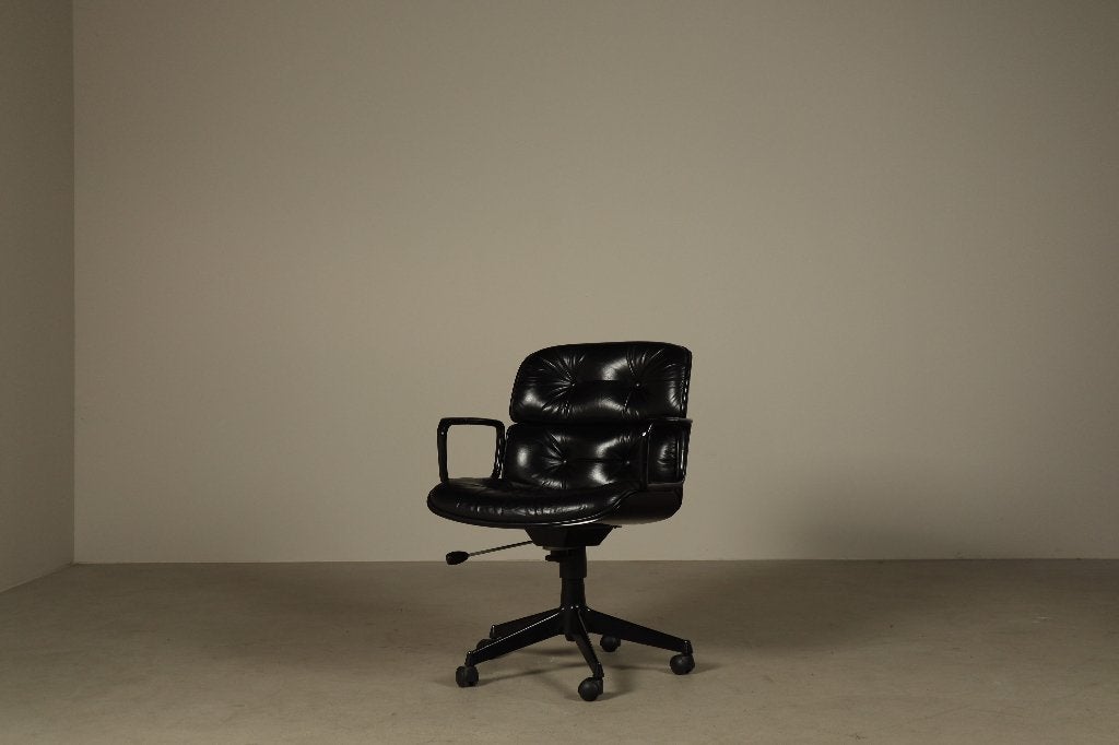 Ennio Fazioli , président exécutif du MIM Roma, 1970s, Enlèvement, Utilisé, Noir, Chaise de bureau