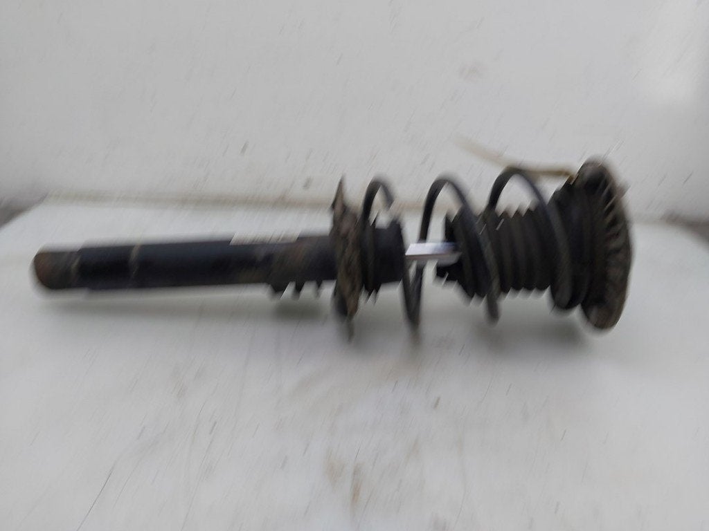 AMORTISSEUR OU ABSORBEUR DE CHOC AVANT DROIT 1 serie (F20), Utilisé, BMW