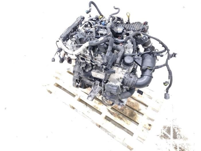 Motor van een Jaguar XE, Gebruikt, -, -, Ophalen of Verzenden