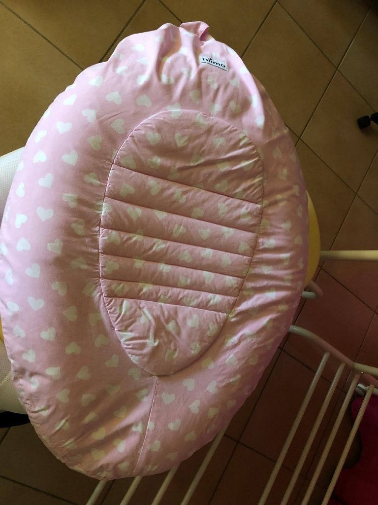 Voedingskussen en babysteun, Kinderen en Baby's, Overige Kinderen en Baby's, Ophalen, Zo goed als nieuw
