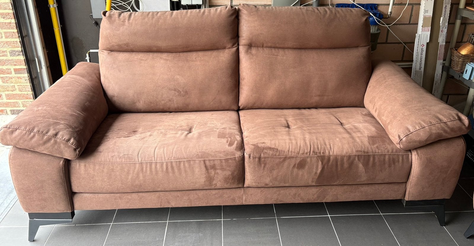 salon: 1-zit en 3-zit, bruin, Ophalen, Soft modern, landelijk, Zo goed als nieuw, Stof