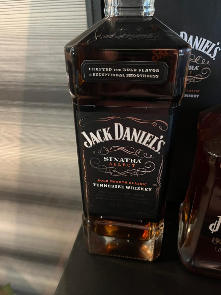 Jack daniels collectie(21flessen), Verzamelen, Wijnen, Ophalen, Zo goed als nieuw