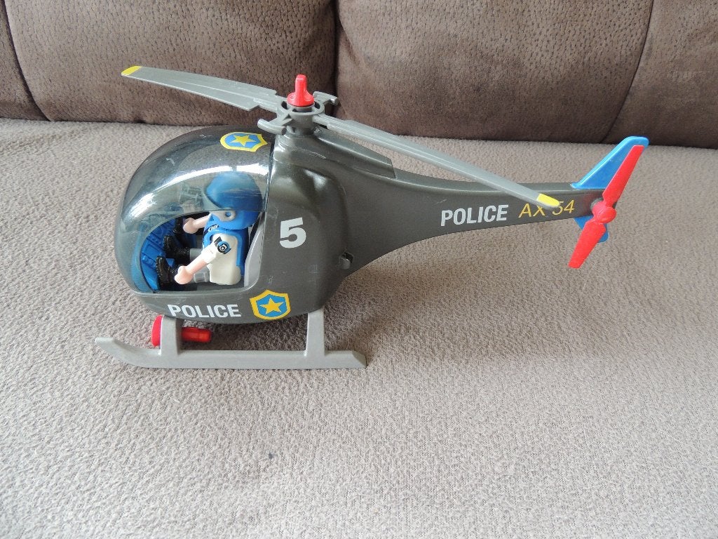 Playmobil - Hélicoptère de police, Enlèvement