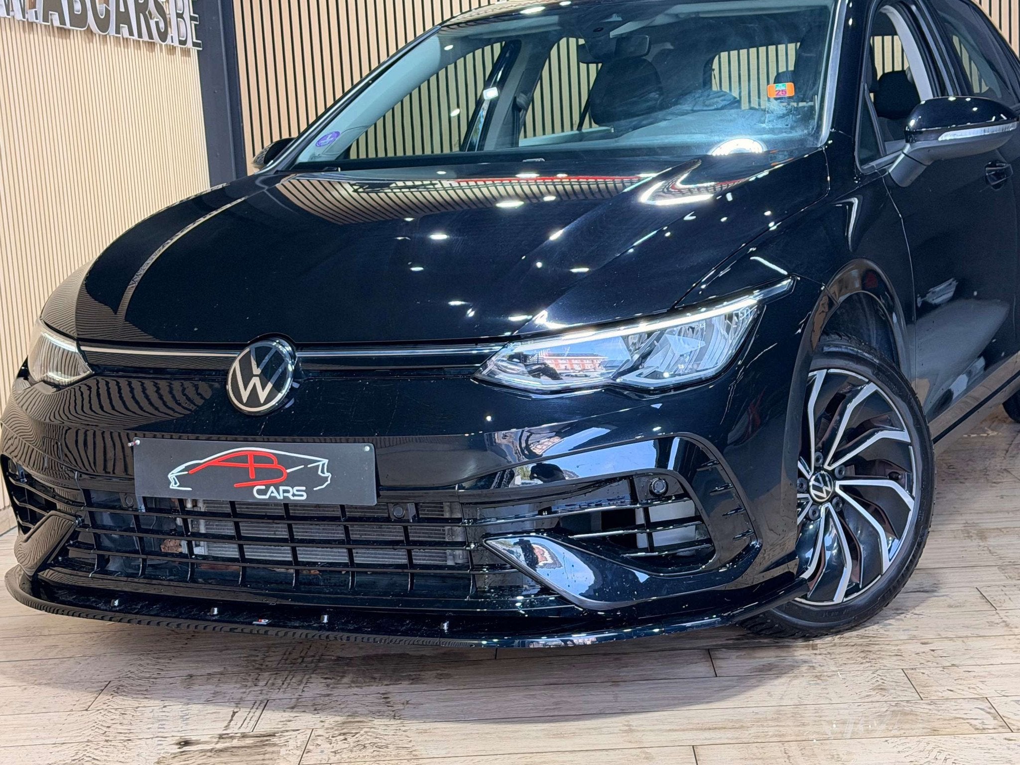 Volkswagen Golf 1.0 TSI * LOOK R LINE * GARANTIE 12 MOIS * 1, Volkswagen, Zwart, 999 cc, Benzine