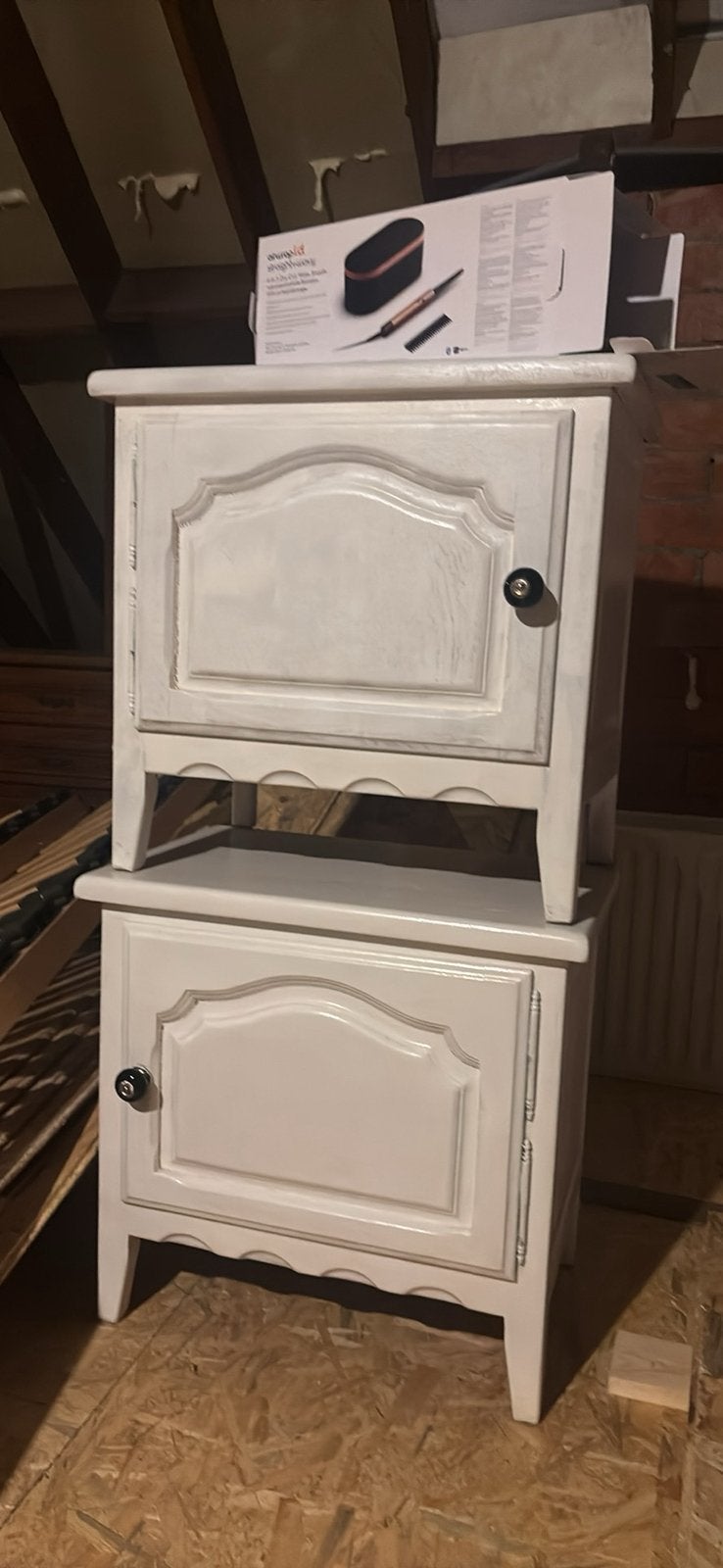 Nachtkastjes en kleine dressoir op wielen, Huis en Inrichting, Ophalen, Gebruikt, Hout