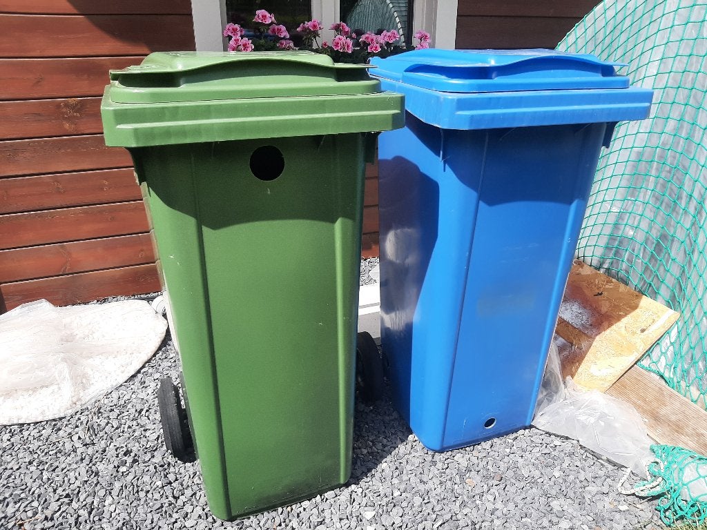 Vuilbakken 120 l, 75 cm ou plus, Enlèvement, Utilisé, 40 litres ou plus