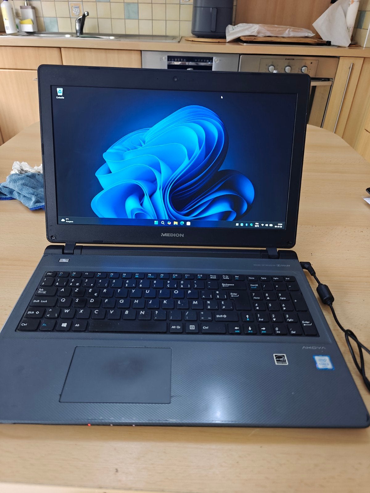 Pc portable i5 8gb , bien lire, Gebruikt, 2 tot 3 Ghz, 15 inch, 8 GB