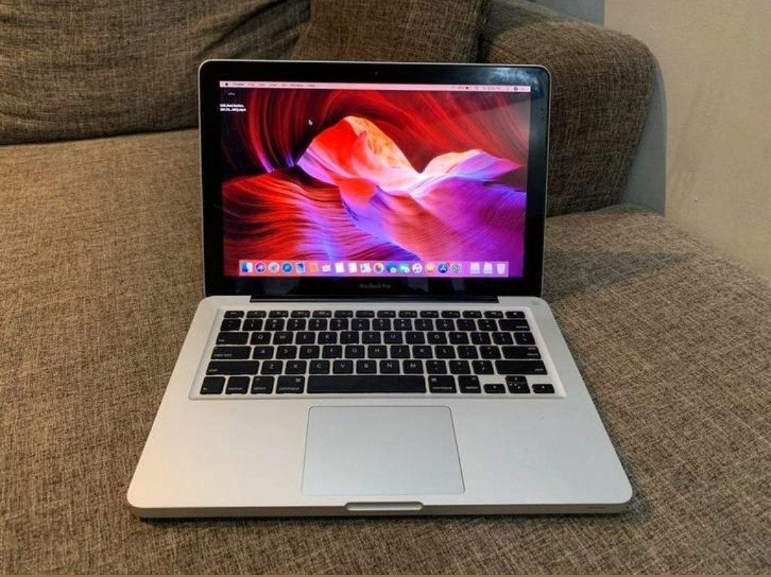 Apple MacBook Pro 13 inch unibody, Computers en Software, Ophalen, 2 tot 3 Ghz, Qwerty, 13 inch