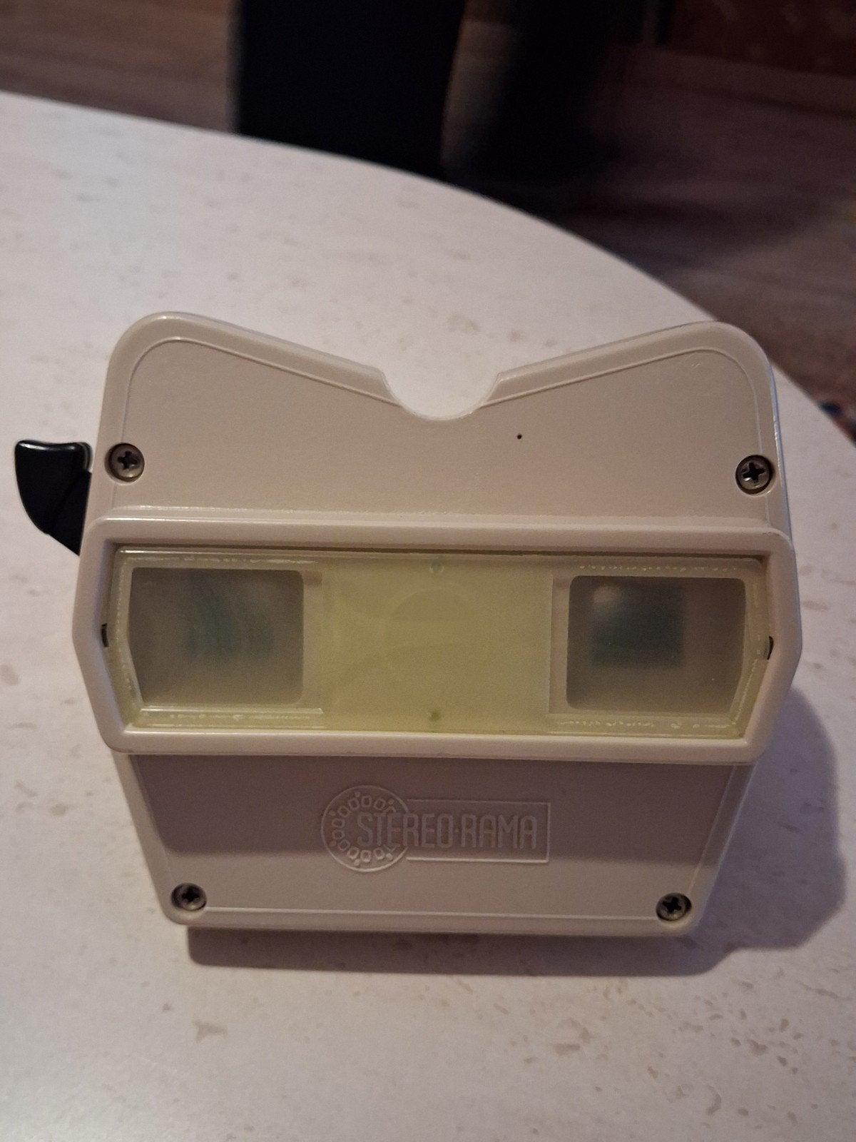 View-master : viewer, Verzenden