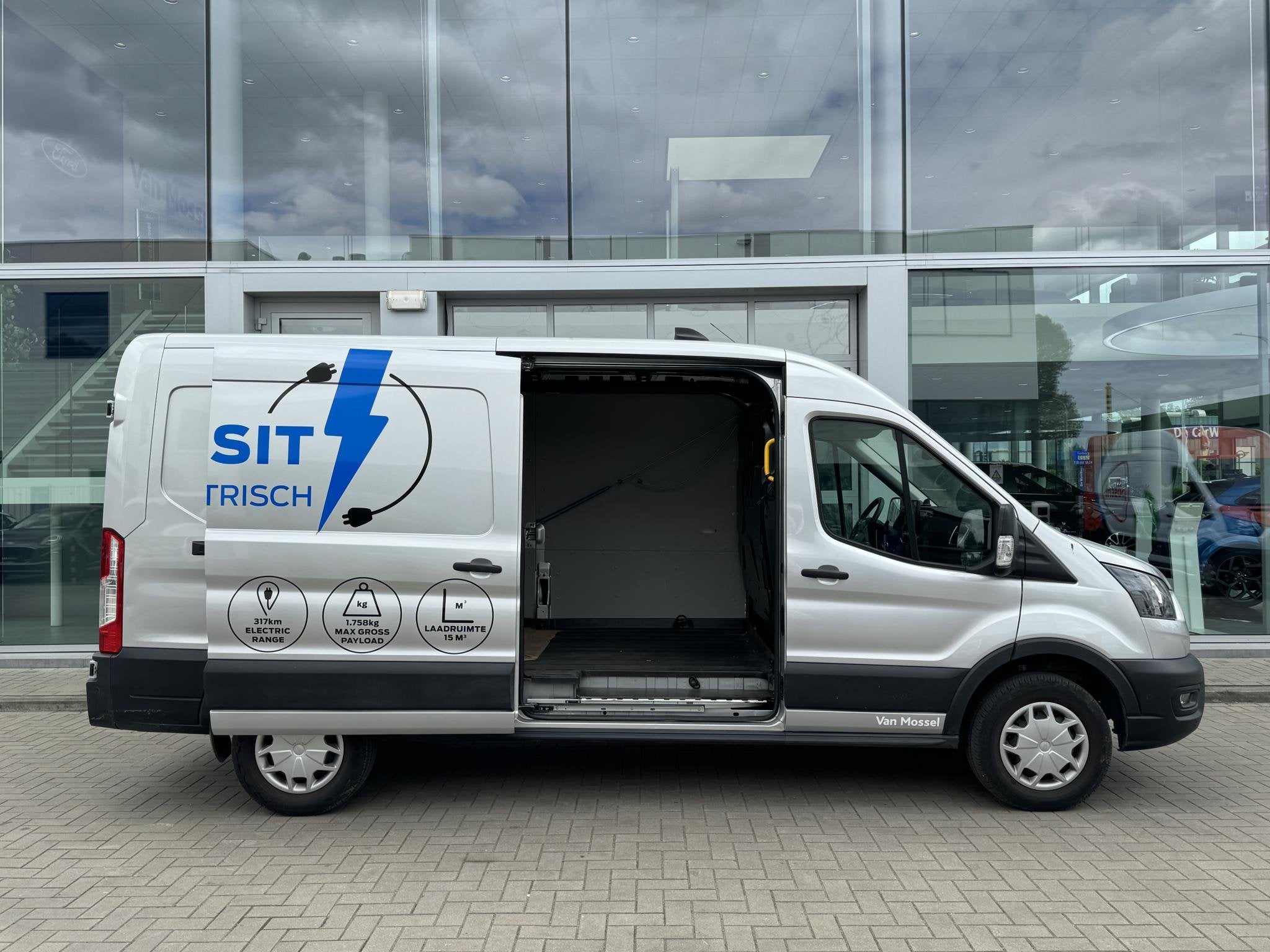 Ford Transit 2T 350 L3H2 Trend, Auto's, Bestelwagens en Lichte vracht, Automaat, Gebruikt, https://public.car-pass.be/vhr/fb612647-5c33-42cd-804d-24a3002539e0