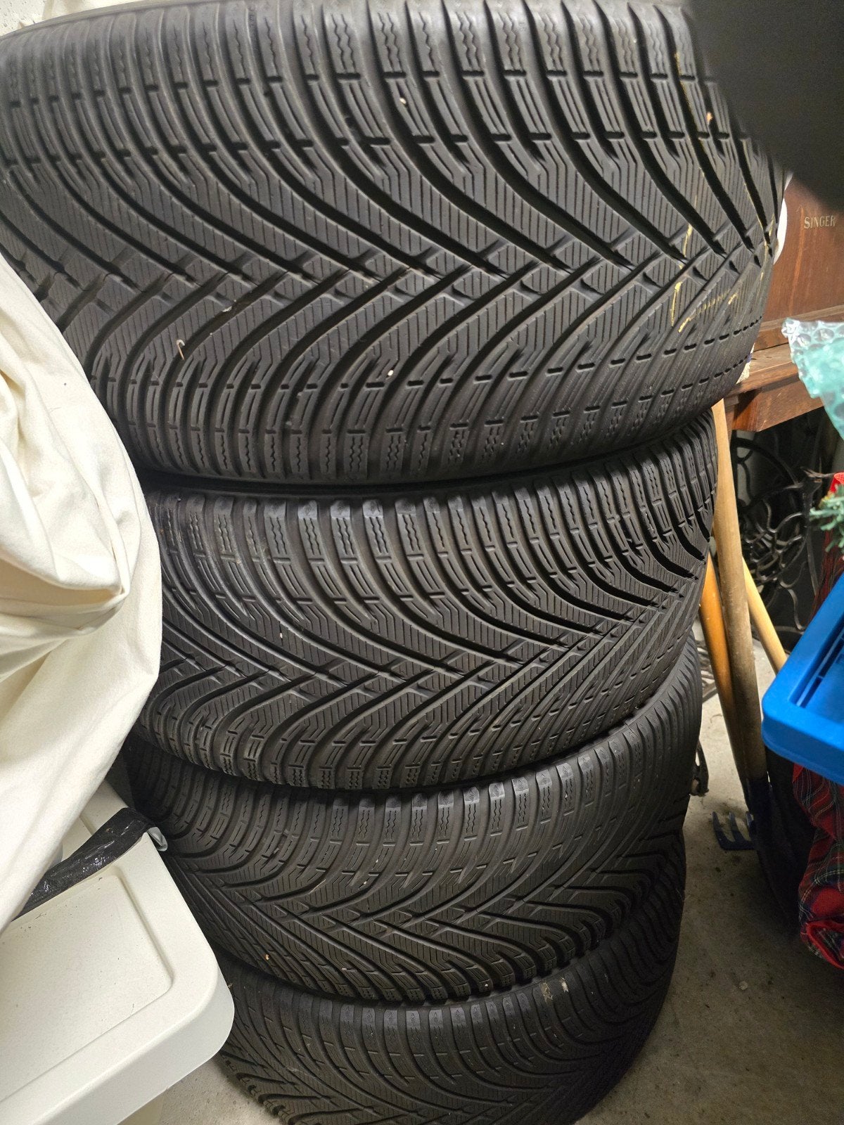 Winterbanden Nieuwe 19R, Autos : Pièces & Accessoires, Pneus & Jantes, Enlèvement, Pneus hiver, Pneu(s)